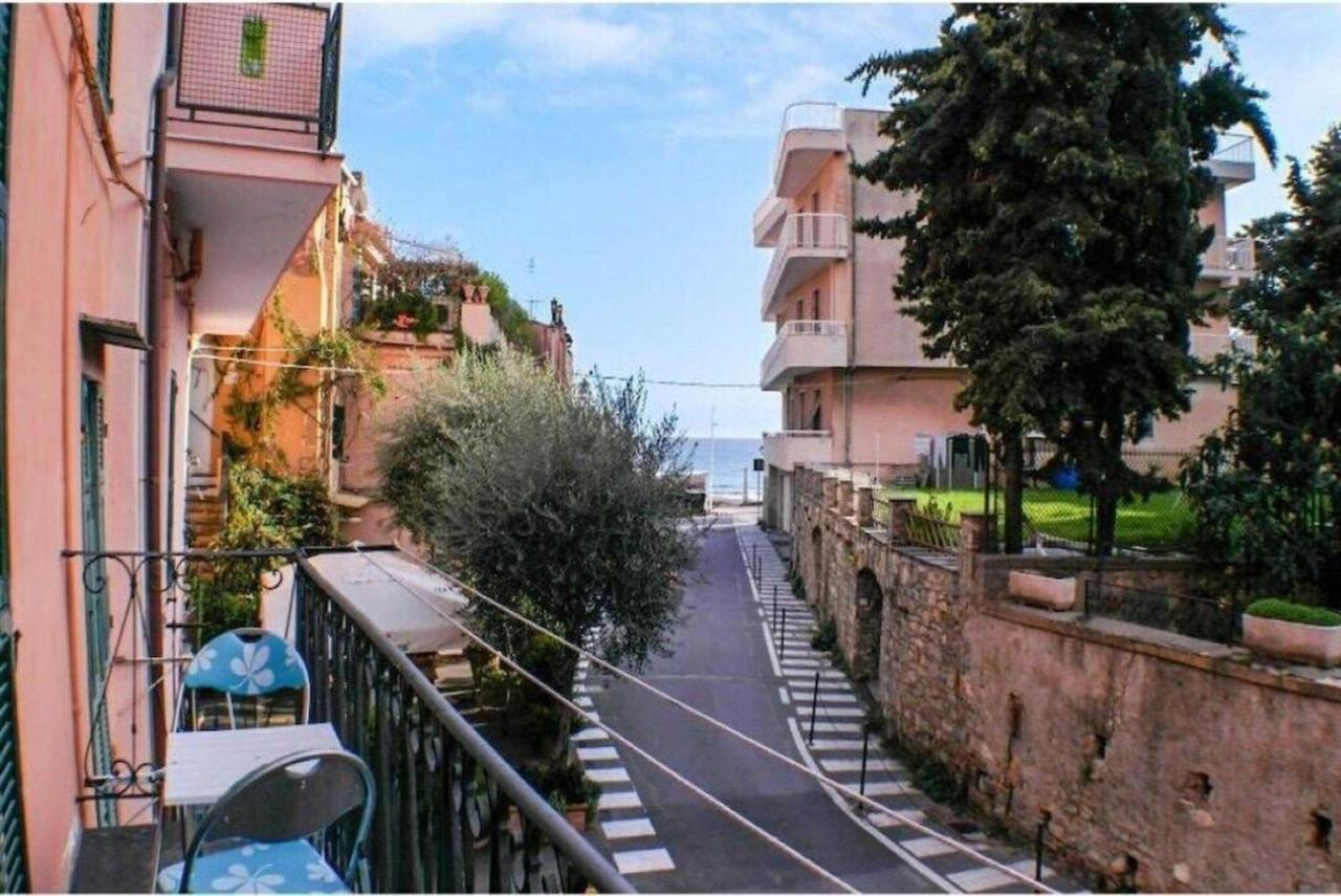 Casa Acqua Mare Parasio Imperia Exteriör bild